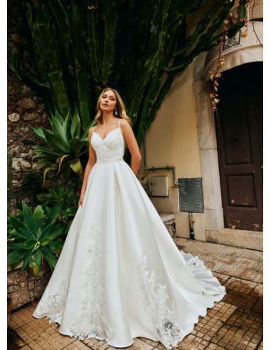 Vestidos de novia 52063 Veni Infantino